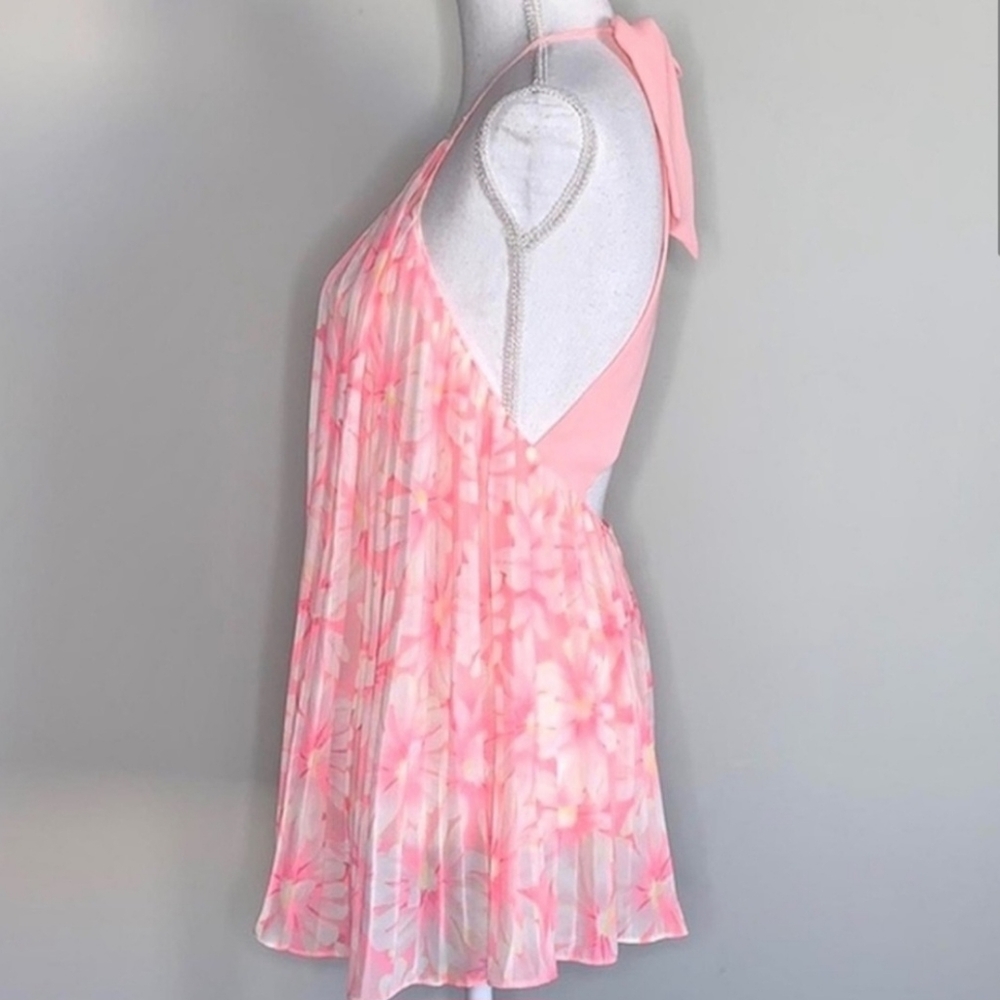 Victoria's Secret Pleated Floral Babydoll Slip Size Small NWT - Picture 2 of 5